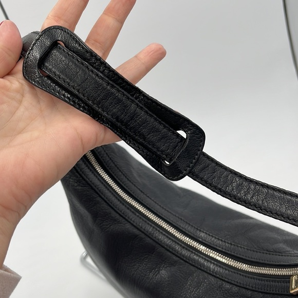 Authentic Gucci Black Leather Shoulder bag / Hobo - Picture 10 of 17
